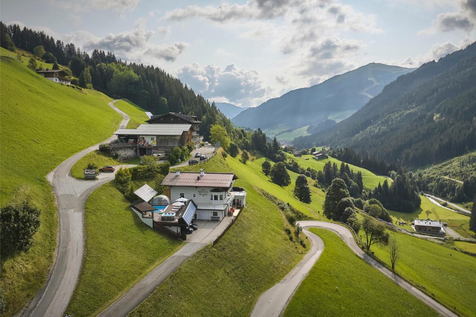 Boutique Appartements Saalbach-Hinterglemm Esterno foto